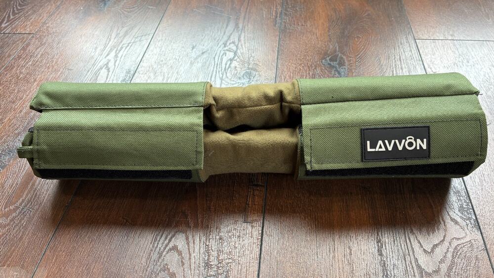 Lavvon Squat Pad Barbell Pad Cushion for Squats Green